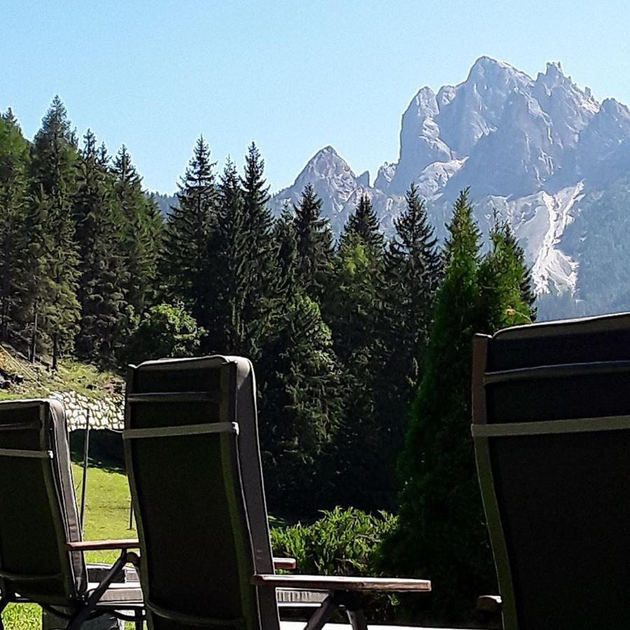 Turmchalet Braies  Luaran gambar